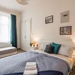 Prague Center Apartment Near Old Town Square By Easybnb