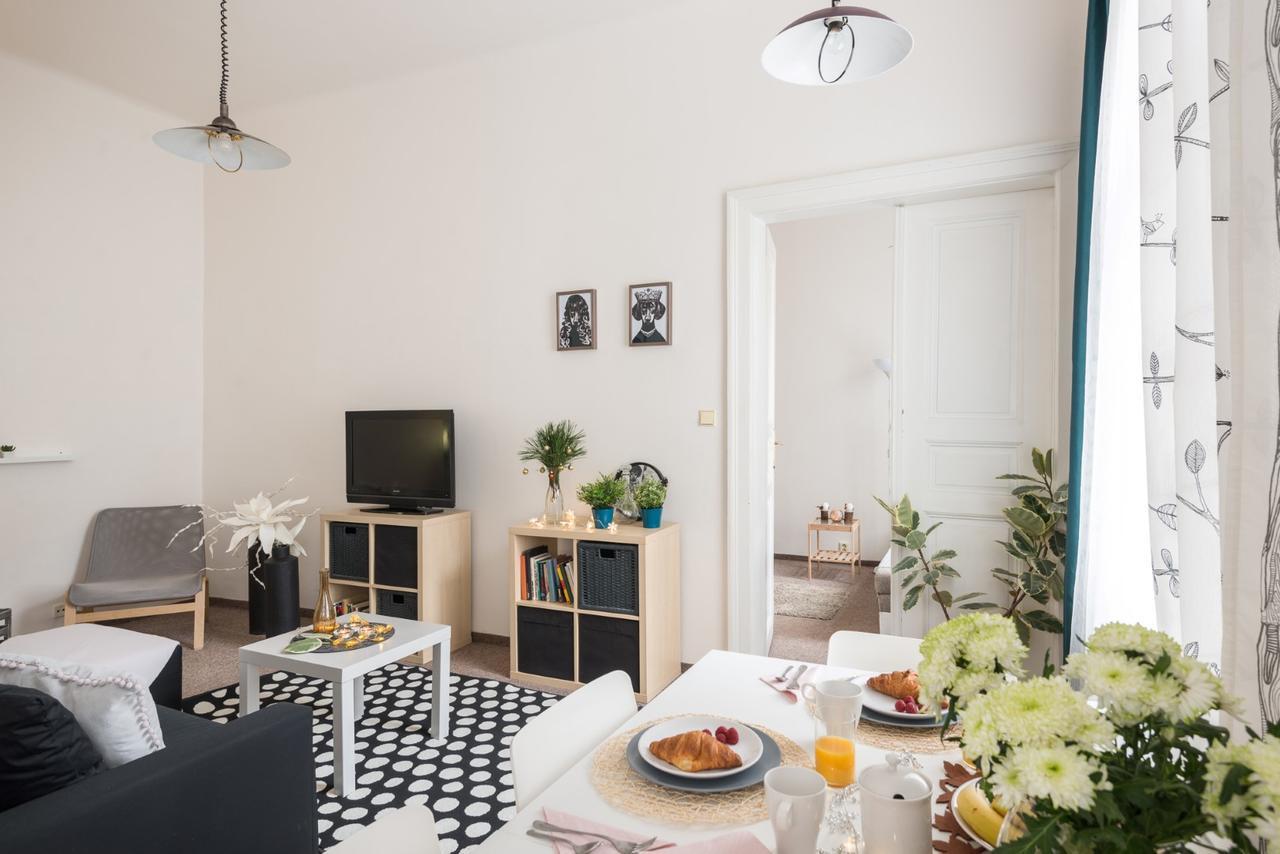 Center Near Old Town Square By Easybnb Apartment